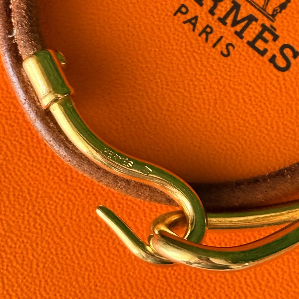 Hermes Brown Double Tour Leather Bracelet with Gold Hook - Picture 3 of 7